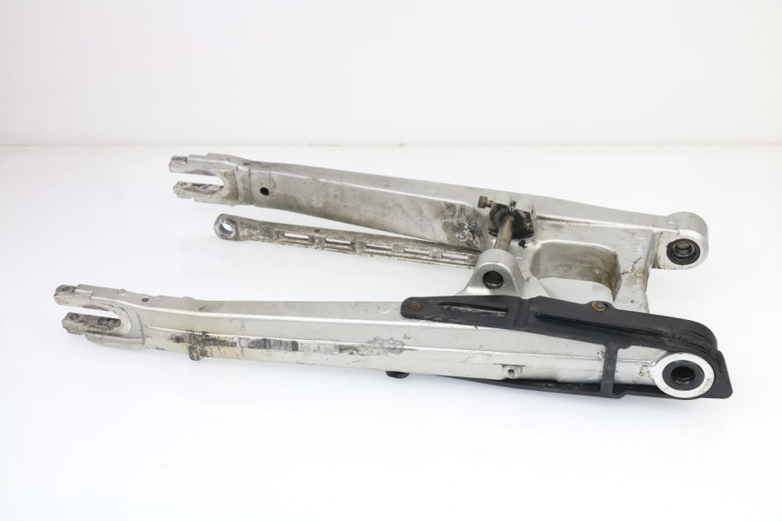 photo de SWING ARM HONDA VF 1000 (1984 - 1988)