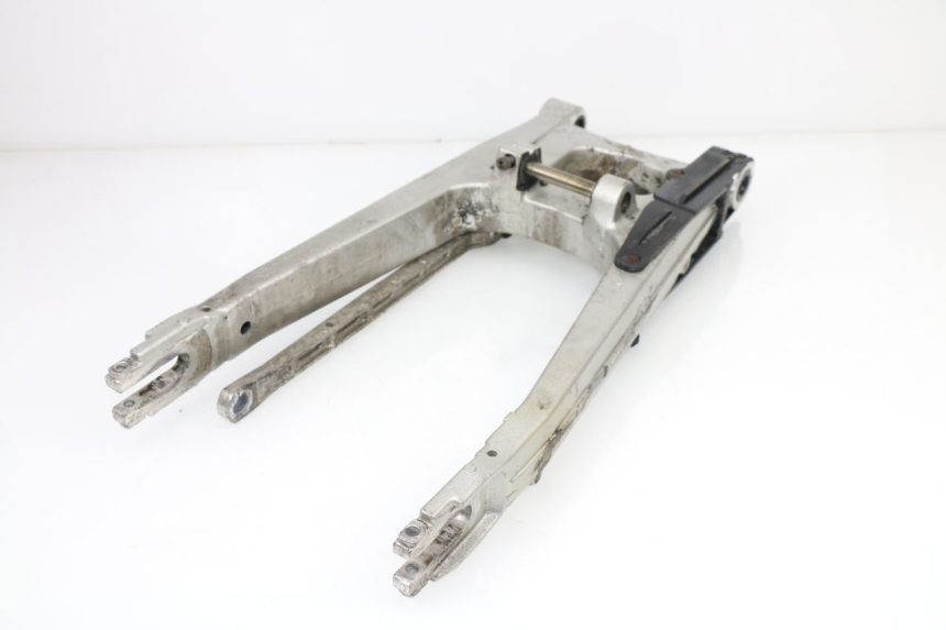 photo de SWING ARM HONDA VF 1000 (1984 - 1988)
