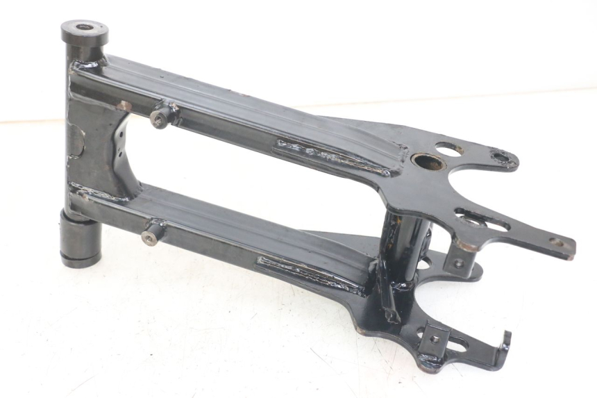 photo de SWINGARM HYTRACK ST 170 (2020 - 2024)