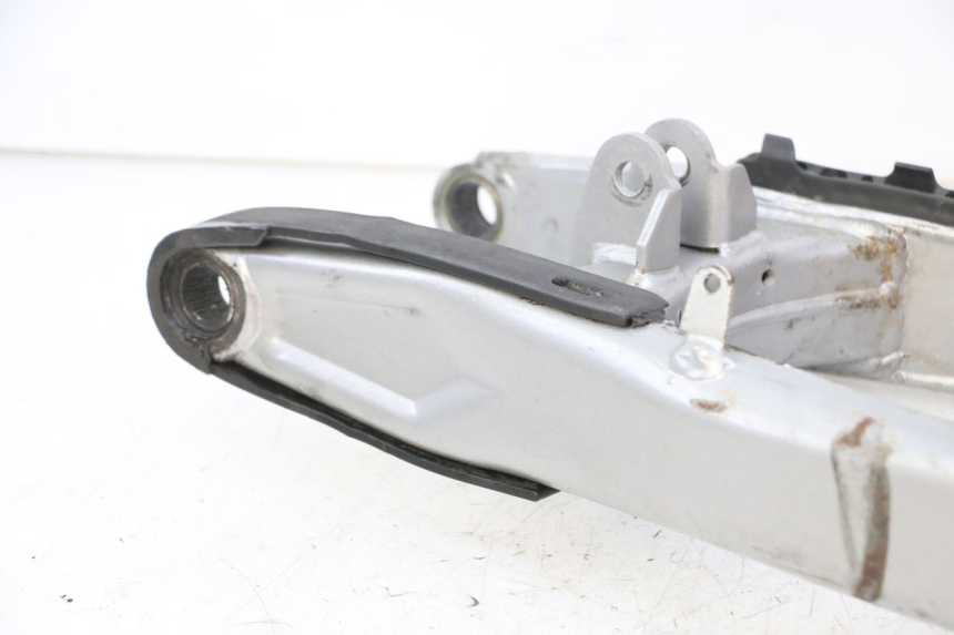 photo de SWINGARM APOLLO RFZ 150