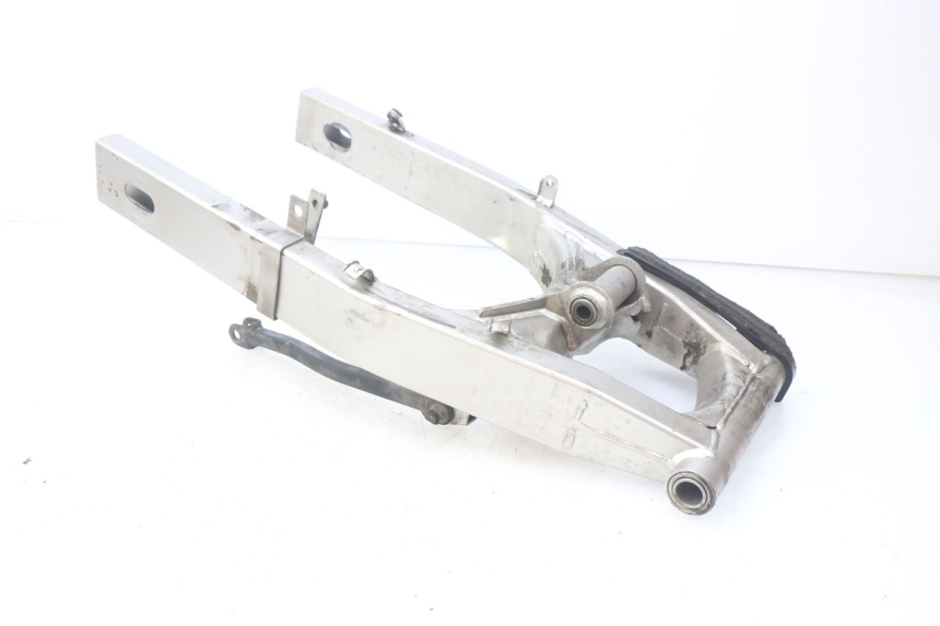 photo de SWINGARM SUZUKI GSF S BANDIT 600 (2000 - 2004)