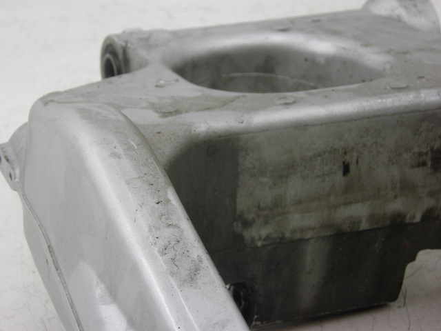 photo de SWING ARM YAMAHA FJR 1300 (2004 - 2005)
