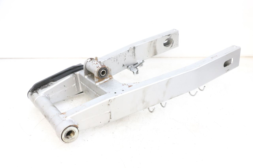 photo de SWING ARM KAWASAKI ZR 7 750 (1999 - 2001) - Focus on structure