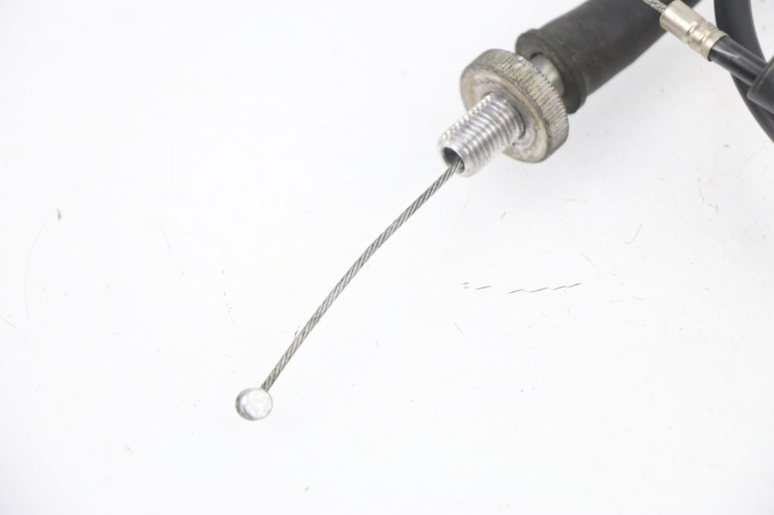 photo de THROTTLE CABLE HONDA CR 125 (1995 - 1997) - Zoom on usage condition