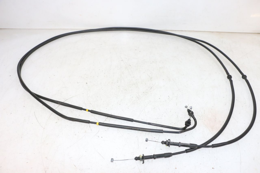 photo de THROTTLE CABLE PIAGGIO MP3 HPE 300 (2019 - 2026) - Markings and original references
