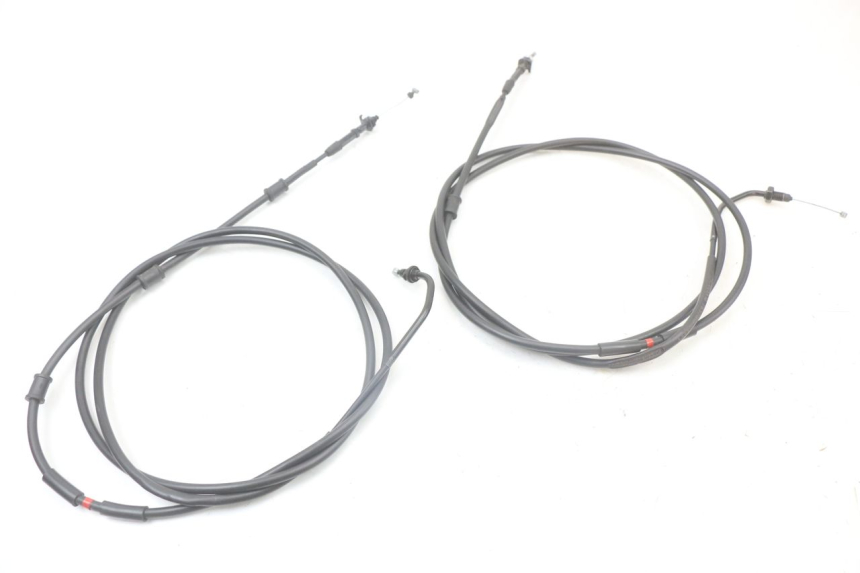 photo de THROTTLE CABLE PIAGGIO VESPA PRIMAVERA 4T 50 (2021 - 2024)