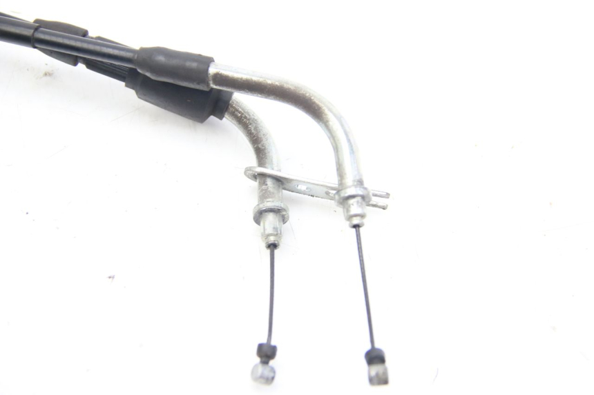 photo de ACCELERATOR CABLE SUZUKI SIXTEEN 125 (2008 - 2010)