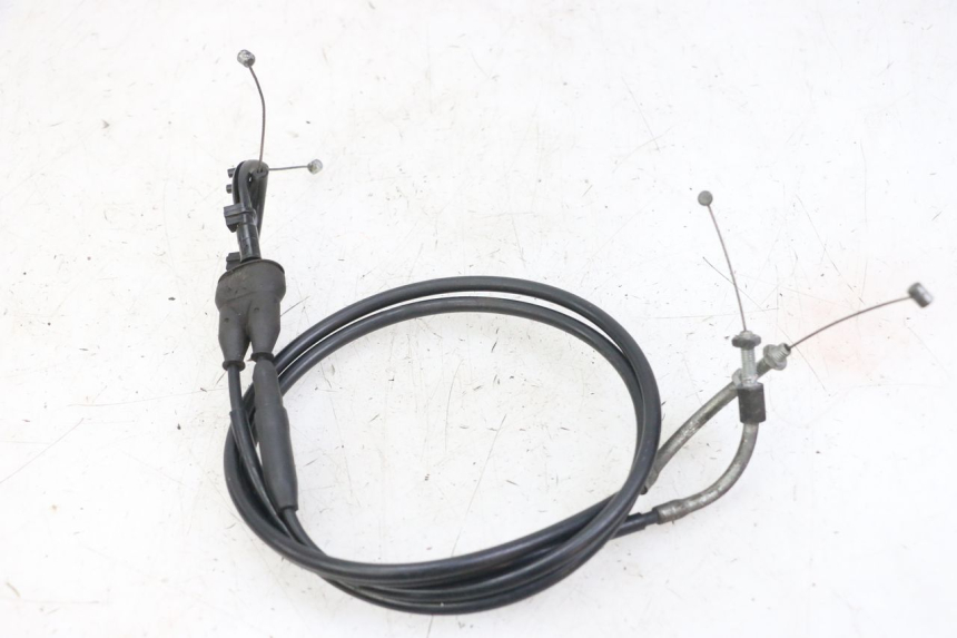 photo de ACCELERATOR CABLE YAMAHA FZS FAZER 600 (2001 - 2003)