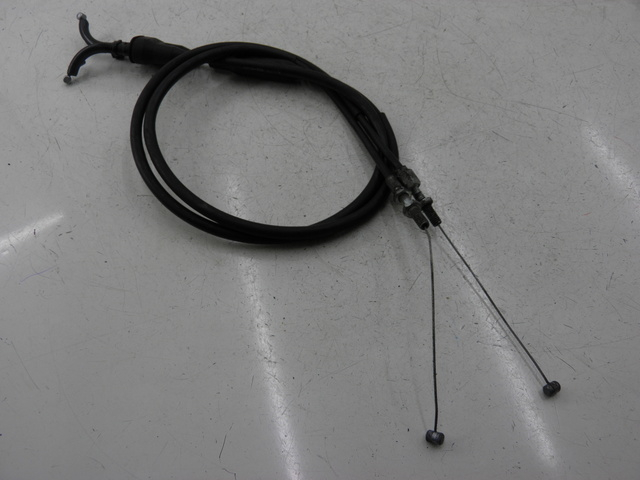 photo de THROTTLE CABLE YAMAHA TDM 900 (2004 - 2006)