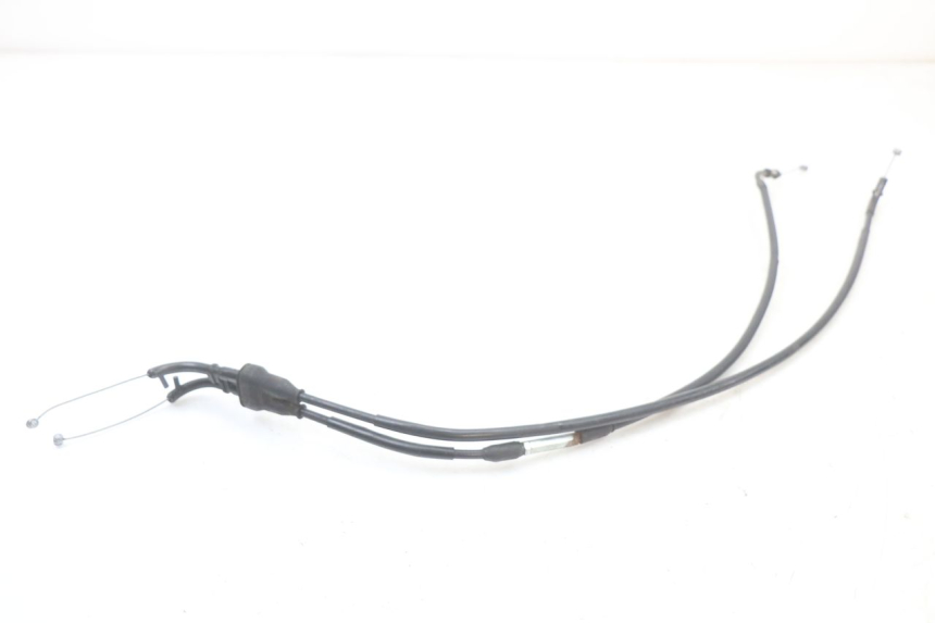 photo de THROTTLE CABLE YAMAHA XJS DIVERSION 600 (1997 - 1999)