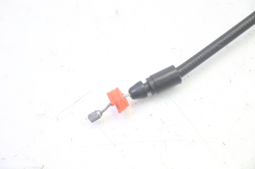 photo de FUEL FLAP CABLE PIAGGIO MP3 RL 250 (2007 - 2010) - Zoom on usage condition