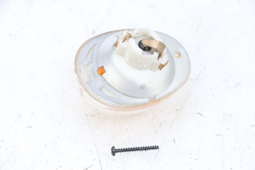 photo de FRONT LEFT TURN SIGNAL LENSE YAMAHA BW'S EASY 50 (2013 - 2016) - Zoom on usage condition