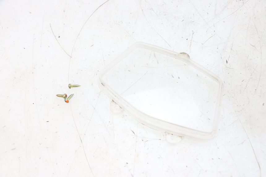 photo de SPEEDOMETER COVER PEUGEOT KISBEE 4T 50 (2010 - 2017)