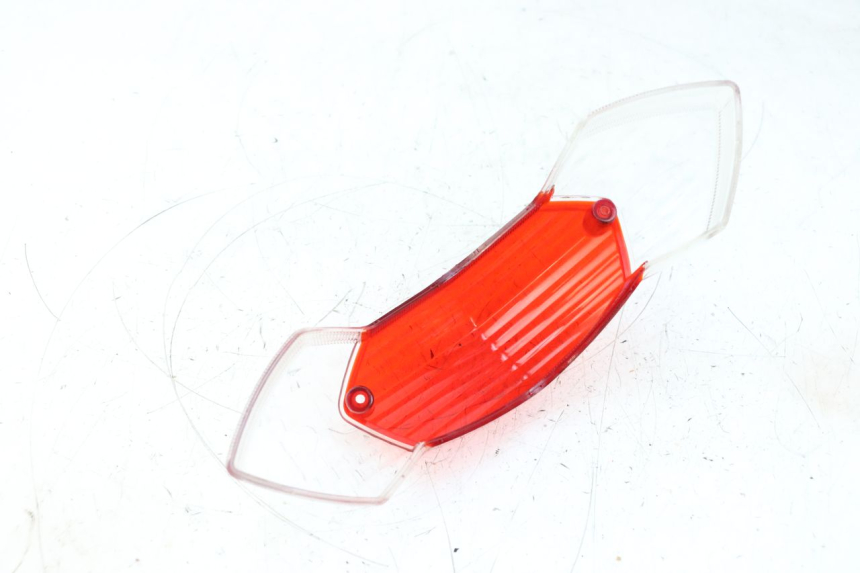 photo de TAIL LIGHT LENSE PEUGEOT KISBEE 4T 50 (2018 - 2022) - Product overview