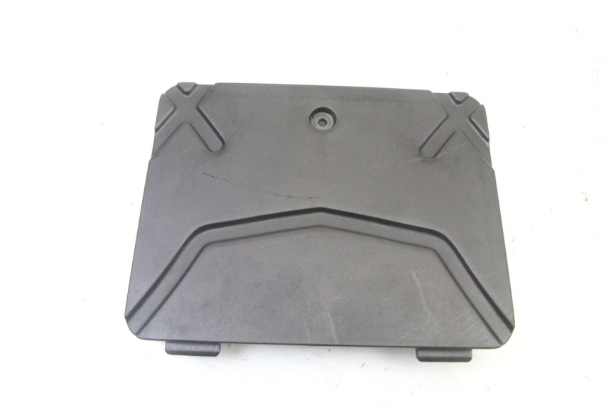 photo de BATTERY COVER KYMCO AGILITY 4T 50 (2005 - 2018)