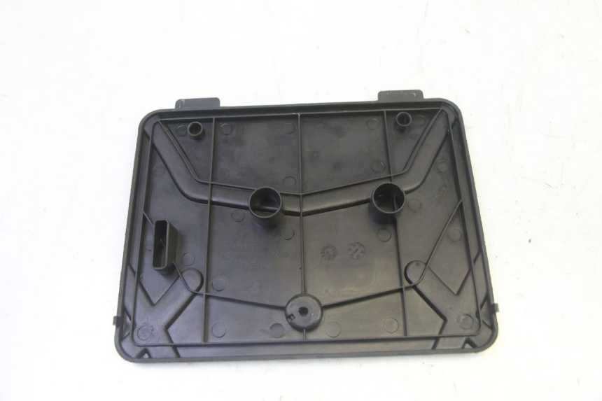 photo de BATTERY COVER KYMCO AGILITY 4T 50 (2005 - 2018)