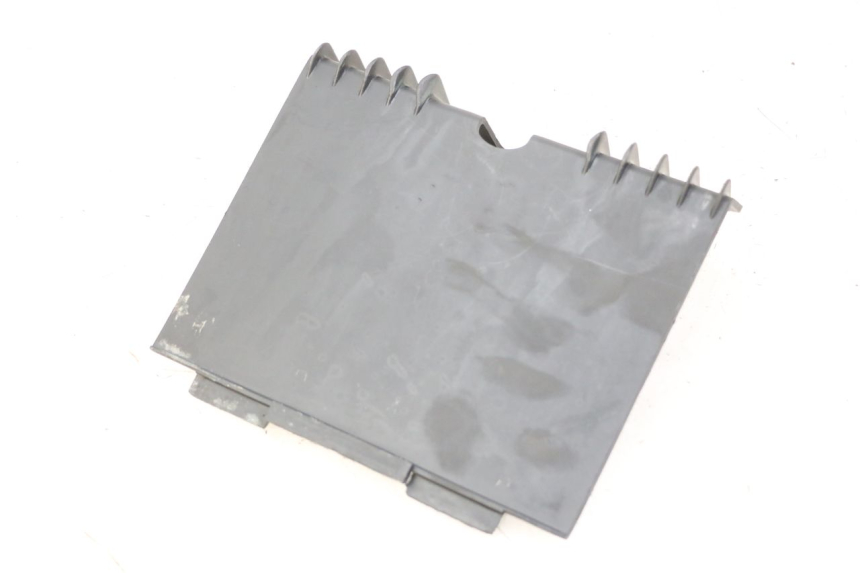 photo de BATTERY COVER BMW C1 125 (2000 - 2003)