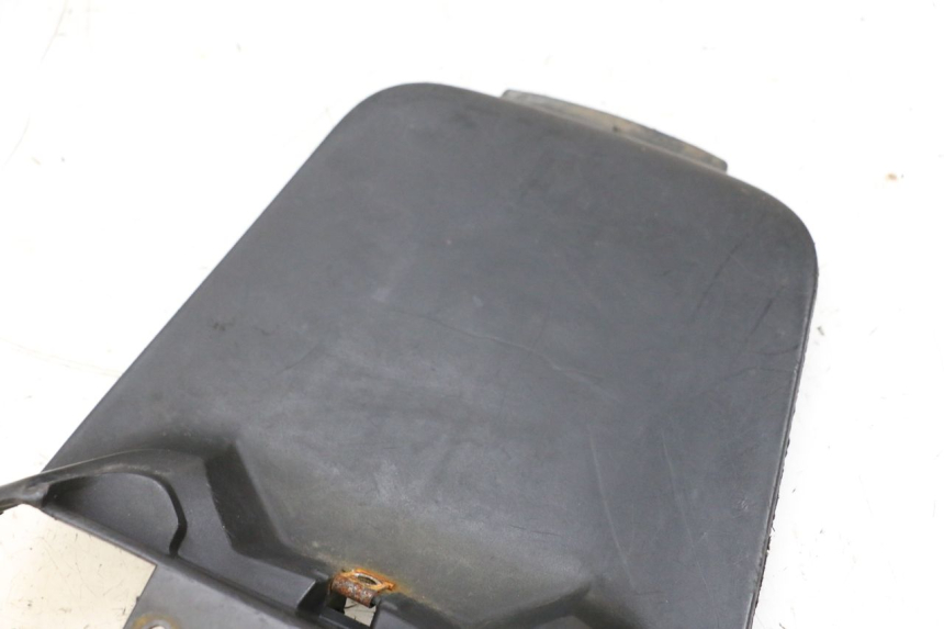 photo de BATTERY COVER MBK BOOSTER SPIRIT NAKED 50 (2004 - 2017) - Component detail