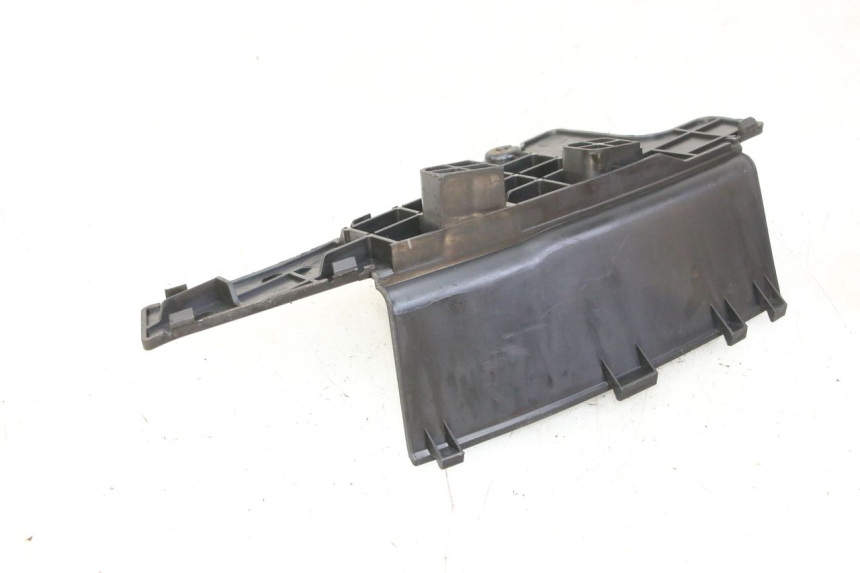 photo de BATTERY COVER SUZUKI BURGMAN 125 (2007 - 2014)