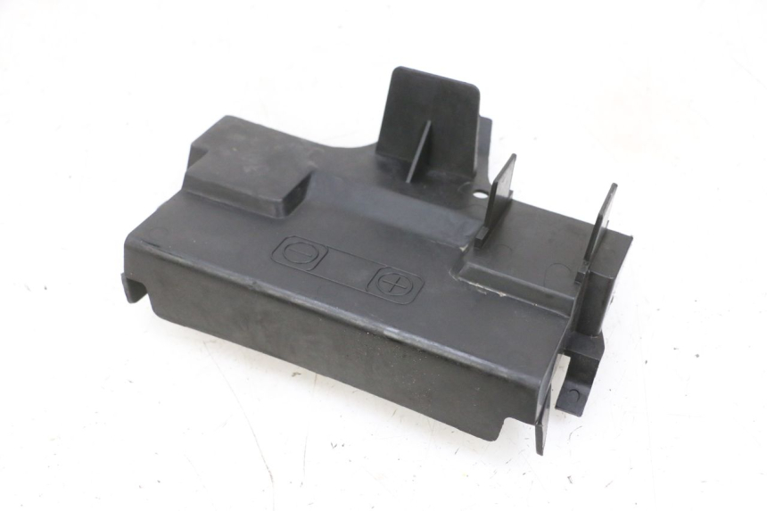 photo de BATTERY COVER SUZUKI BURGMAN 650 (2013 - 2020)