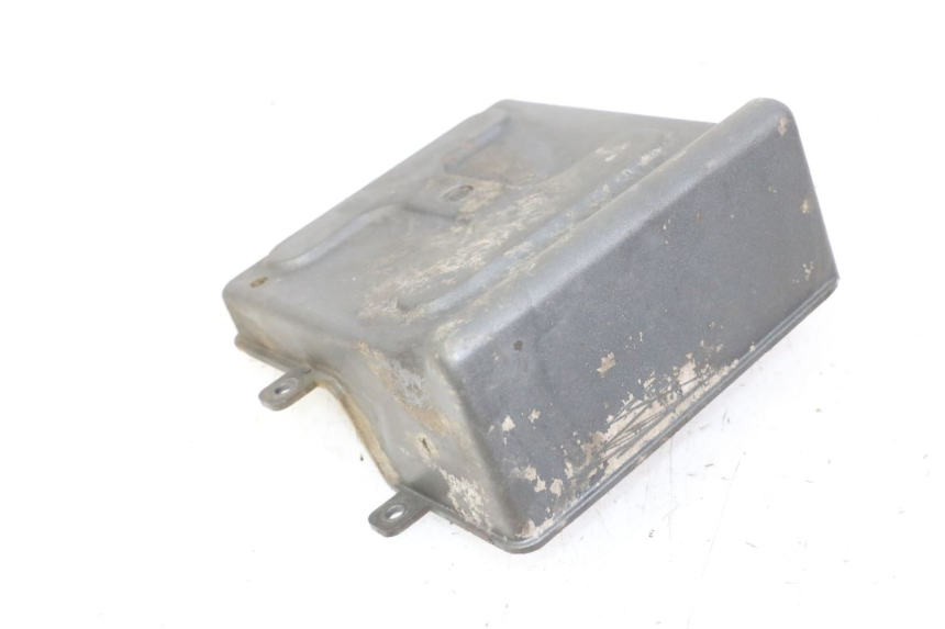 photo de BATTERY COVER APRILIA CLASSIC 125 (1995 - 2001)