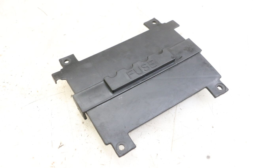 photo de BATTERY COVER KYMCO DINK STREET 125 (2009 - 2014)