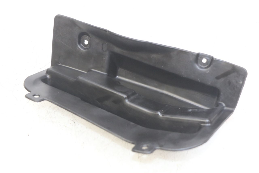 photo de BATTERY COVER HONDA FES PANTHEON 125 (2003 - 2007)