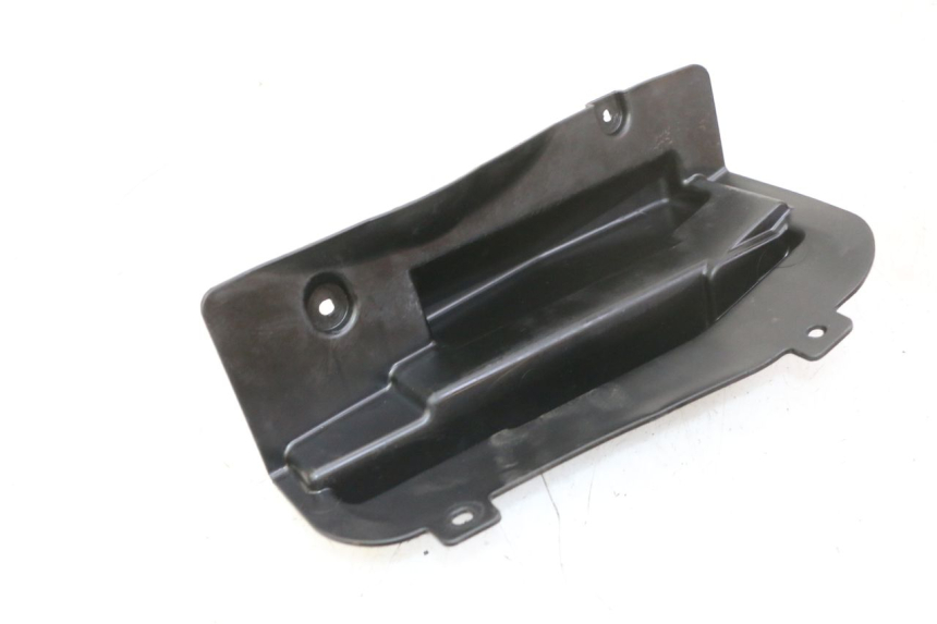 photo de BATTERY COVER HONDA FES S-WING SWING ABS 125 (2007 - 2015)