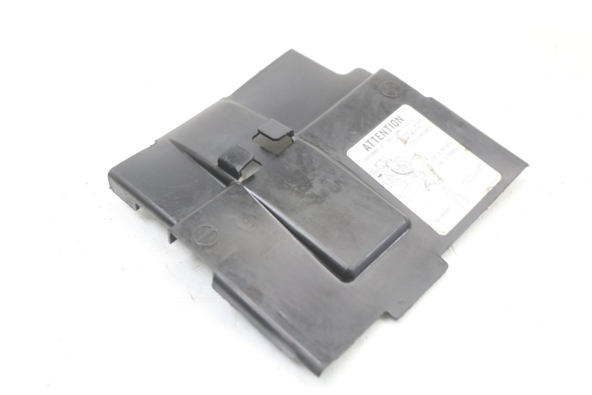 photo de BATTERY COVER HONDA CBR F 1000 (1993 - 1996)