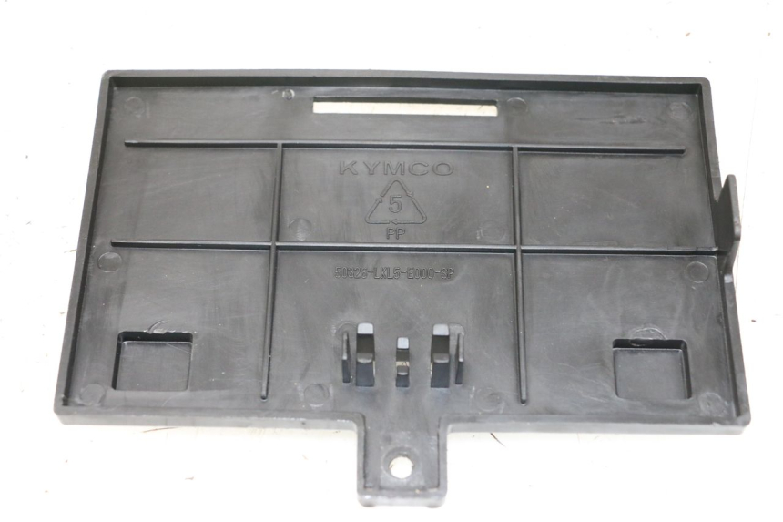 photo de BATTERY COVER KYMCO K-PW K-PIPE 50 (2012 - 2017)