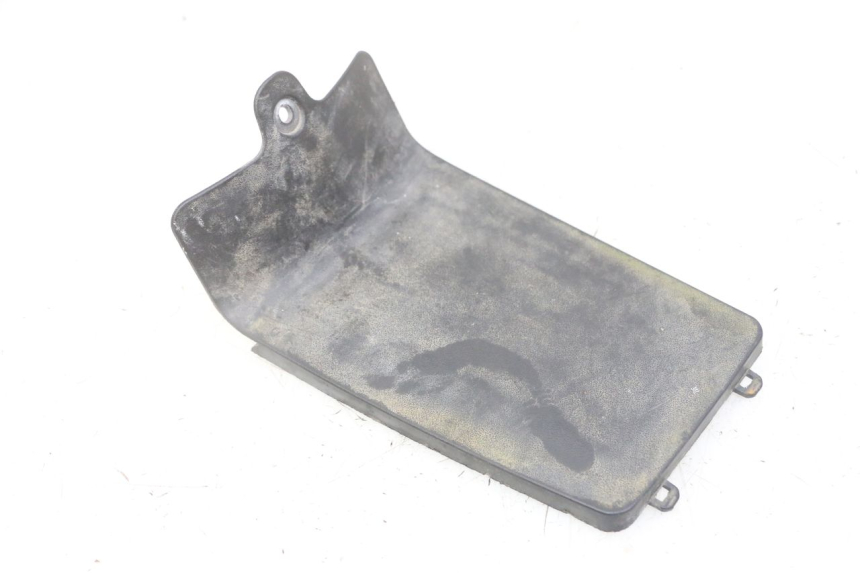 photo de BATTERY COVER PEUGEOT KISBEE 4T 50 (2018 - 2022)