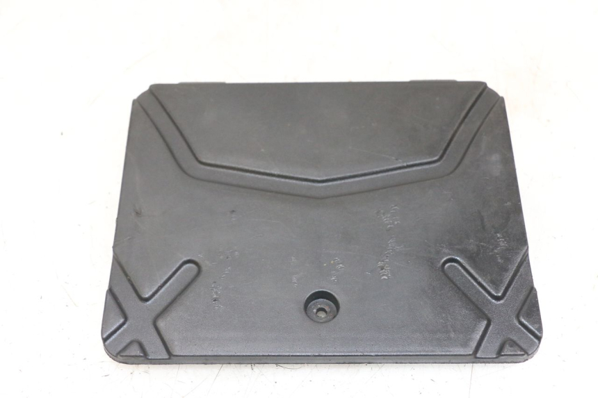 photo de BATTERY COVER KYMCO AGILITY 4T 50 (2018 - 2022)