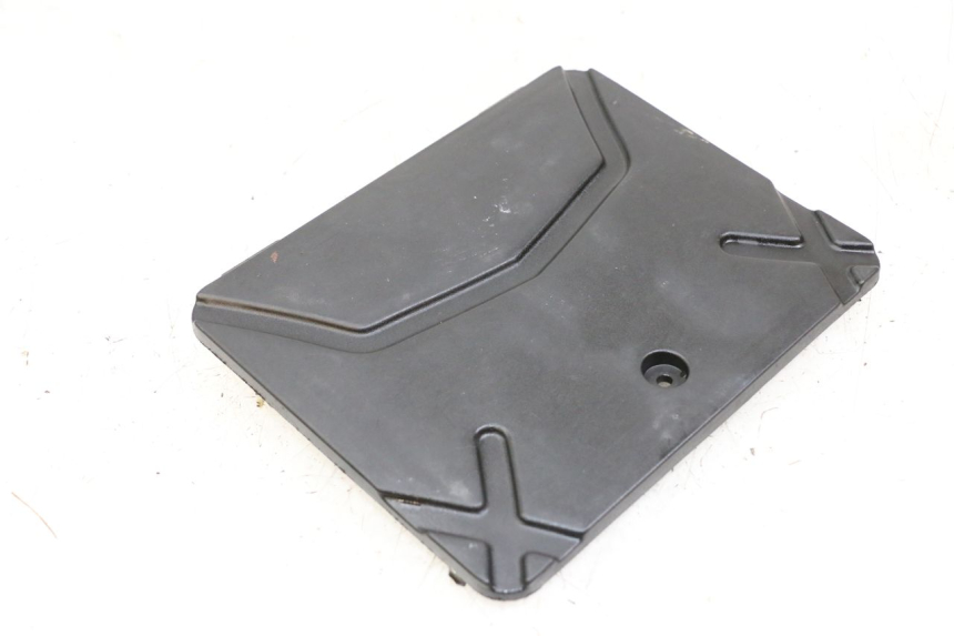 photo de BATTERY COVER KYMCO AGILITY 4T 50 (2018 - 2022)