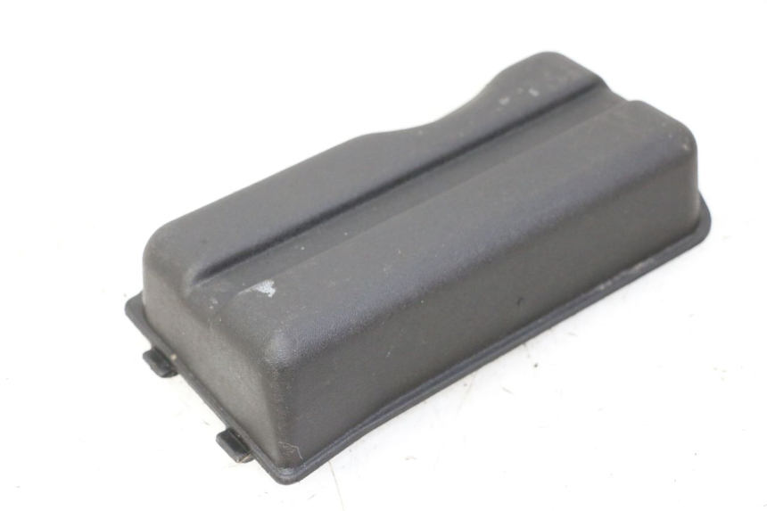 photo de BATTERY COVER PIAGGIO LXV 4T 50 (2009 - 2013)