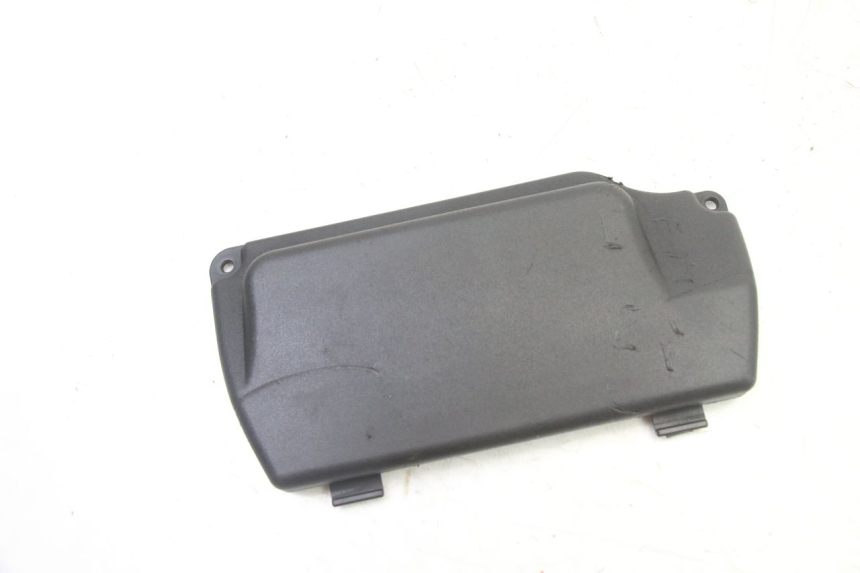 photo de BATTERY COVER PIAGGIO NRG POWER PUREJET 50 (2018 - 2021)
