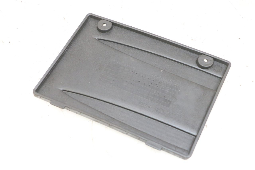 photo de BATTERY COVER JM MOTORS OLDIES 4T 50 (2010 - 2020) - Component detail