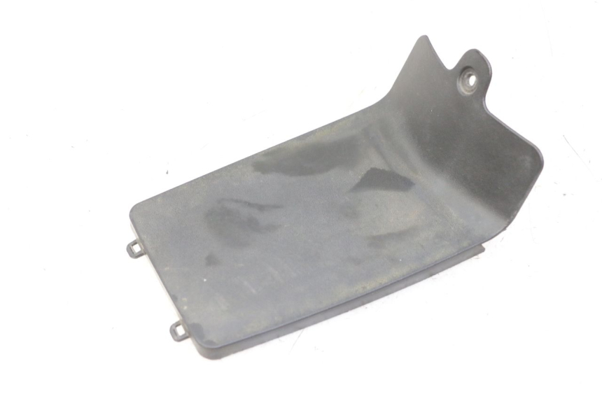 photo de BATTERY COVER PEUGEOT KISBEE 4T 50 (2018 - 2022)