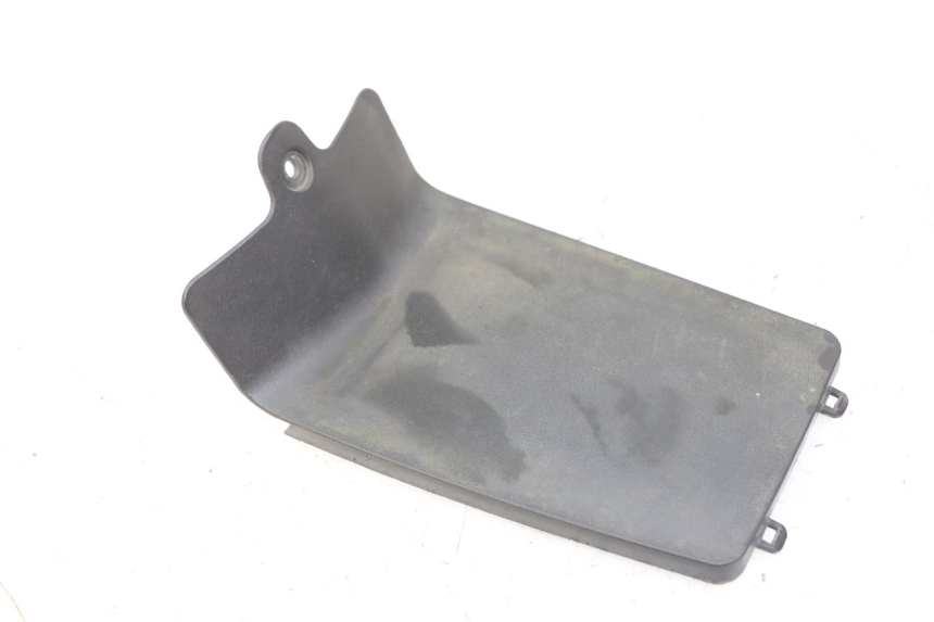 photo de BATTERY COVER PEUGEOT KISBEE 4T 50 (2018 - 2022)