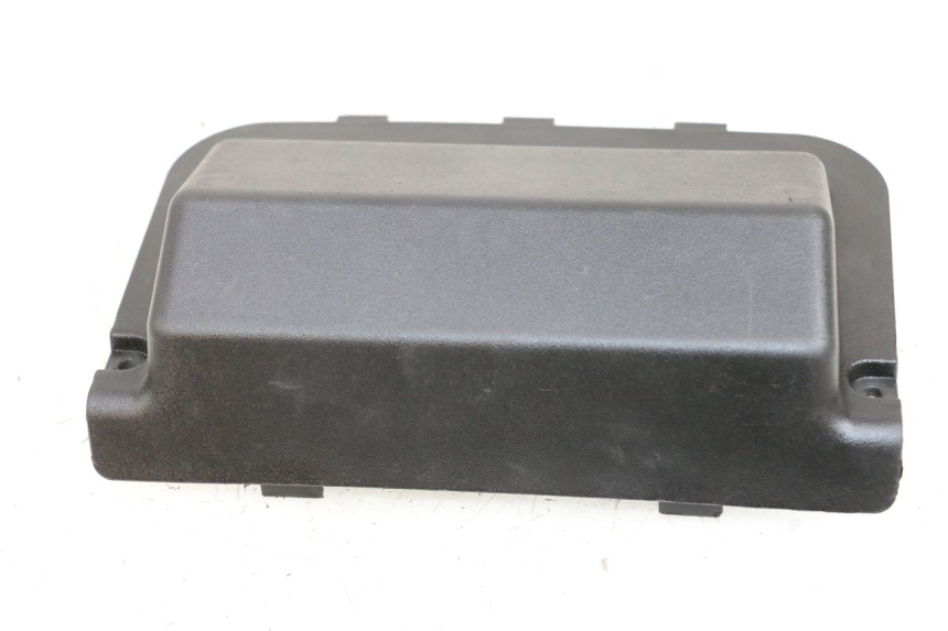 photo de BATTERY COVER PIAGGIO NEW TYPHOON 50 (2018 - 2021)