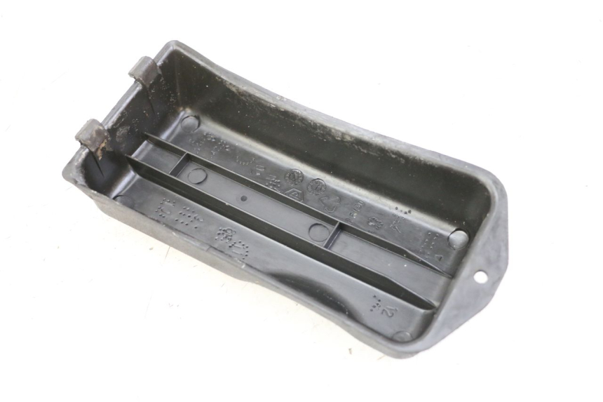 photo de BATTERY COVER PIAGGIO VESPA LX 2T 50 (2005 - 2013)