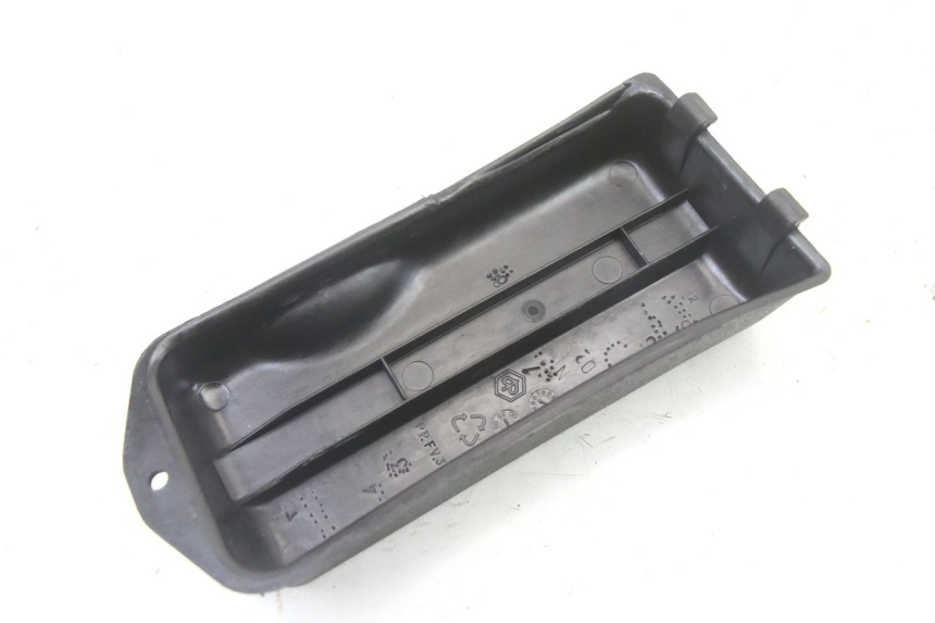 photo de BATTERY COVER PIAGGIO VESPA S 2T 50 (2007 - 2014)