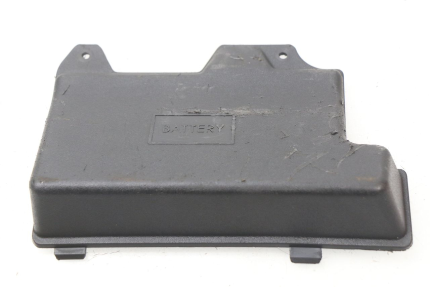 photo de BATTERY COVER PIAGGIO ZIP 4T 50 (2018 - 2020)