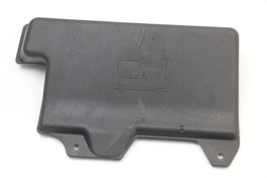 photo de BATTERY COVER PIAGGIO ZIP 4T 50 (2018 - 2020)