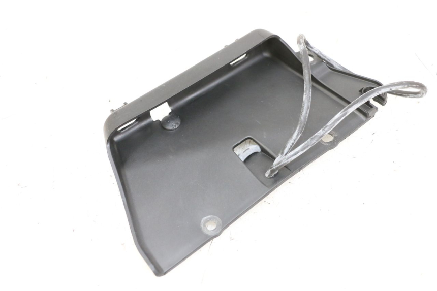 photo de BATTERY COVER ROYAL ENFIELD CONTINENTAL GT 650 (2019 - 2024)