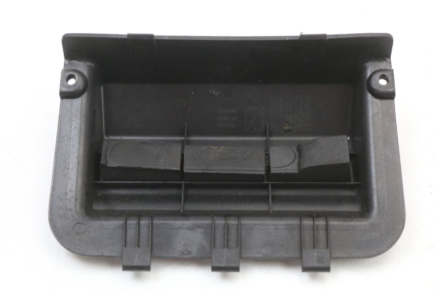 photo de BATTERY COVER APRILIA SR 2T 50 (2018 - 2022)