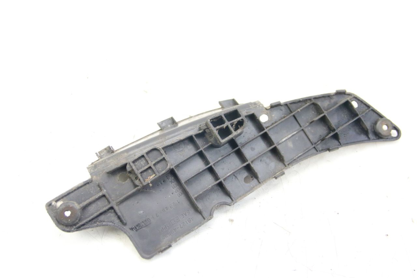 photo de BATTERY COVER SUZUKI UH BURGMAN 125 (2002 - 2006)