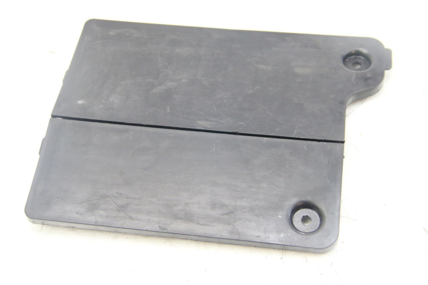 photo de BATTERY COVER HONDA VISION NSC R 50 (2013 - 2015)
