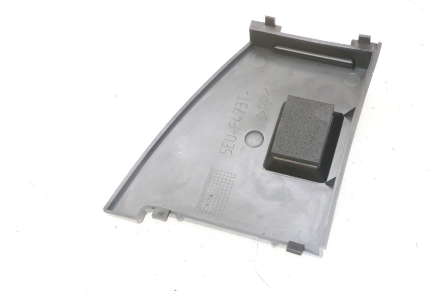 photo de BATTERY COVER YAMAHA WHY 50 (1998 - 2000)