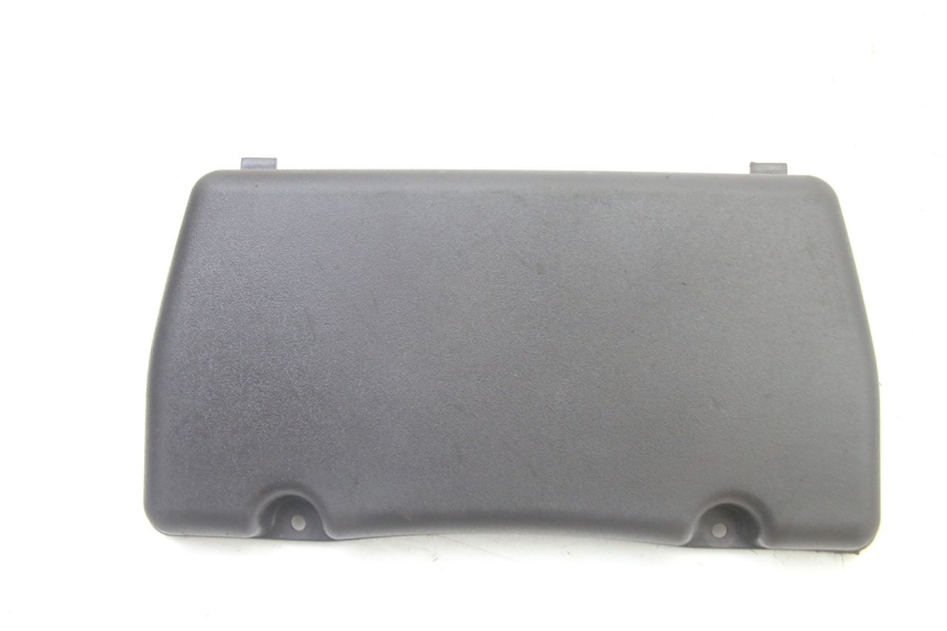 photo de BATTERY COVER PIAGGIO XEVO - X EVO 125 (2007 - 2016)