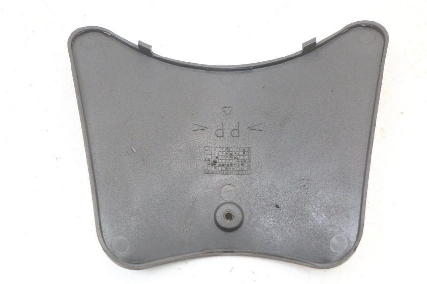 photo de BATTERY COVER YAMAHA YP MAJESTY 125 (2002 - 2006)